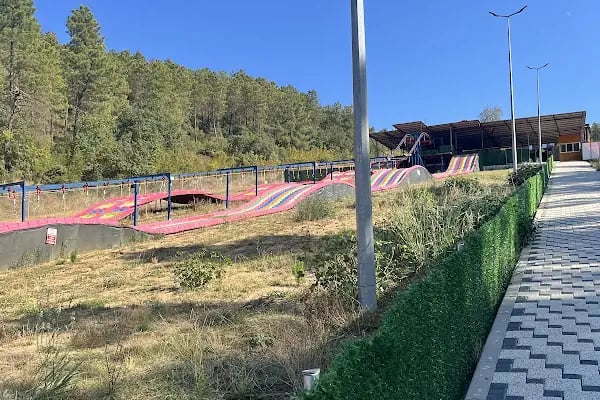 Pexpark - Renkli Kaydırak - Resim 15