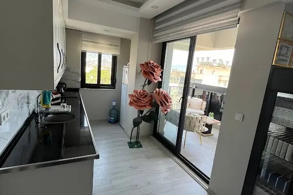 Tuğçe Yüksel Beaty House - Resim 3