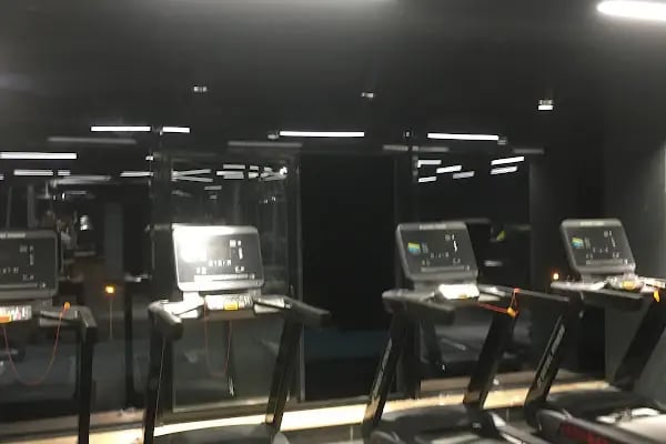 11 20 SPORT CENTER - Resim 16