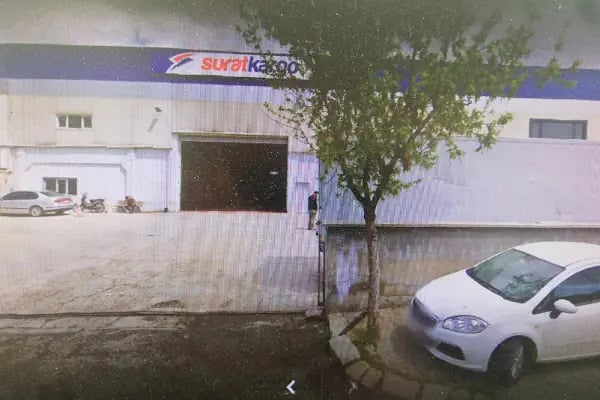 Sürat Kargo Gaziantep Aktarma Merkezi - Resim 2