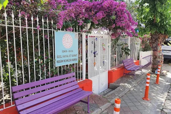 Hayal Et Güzel Sanatlar Merkezi - Resim 10