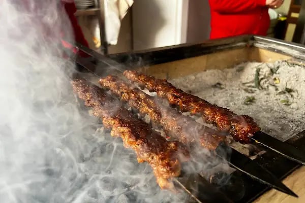 Kuzenler Kebap - Resim 9