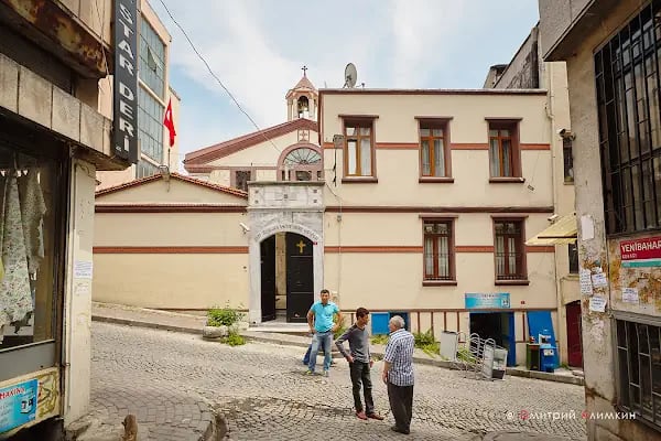 Gedikpaşa Surp Hovhannes Kilisesi - Resim 2