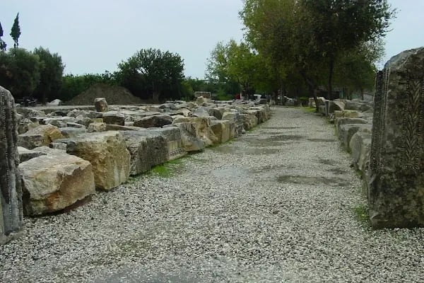 Myra Otopark - Resim 16