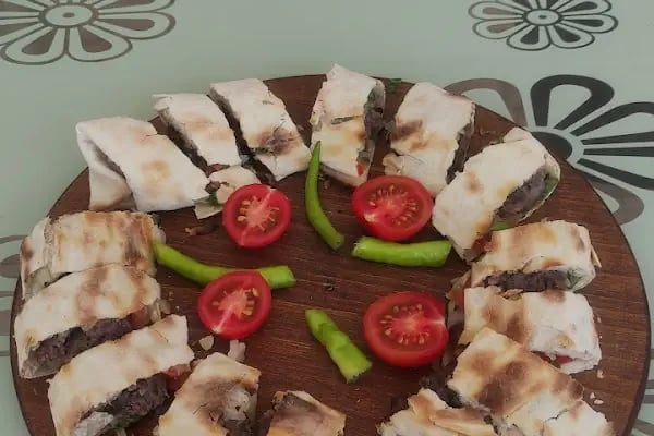 Zeytinli Bahçe Restaurant - Resim 13
