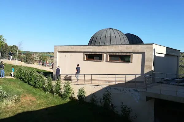 Hz. Zülkifl Türbesi - Resim 16