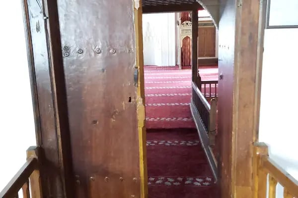 İki Şerefeli Cami - Resim 18
