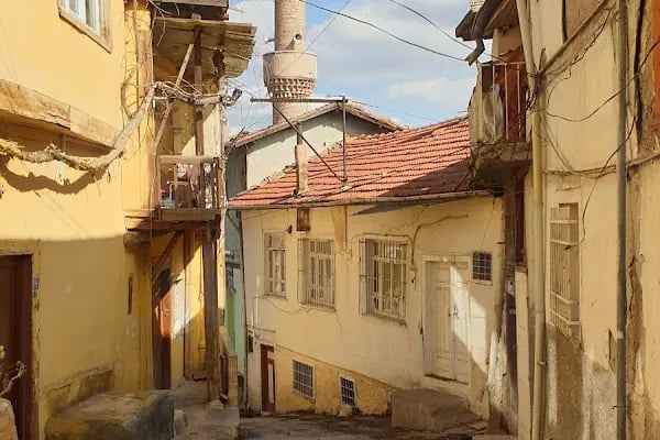İki Şerefeli Cami - Resim 6