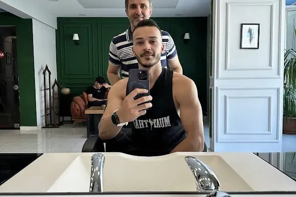 Erkek Kuaförü By Özcan . Friseur. barber. Перукарня. Парикмахерская. - Resim 11