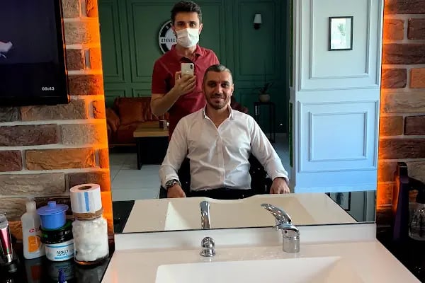 Erkek Kuaförü By Özcan . Friseur. barber. Перукарня. Парикмахерская. - Resim 12