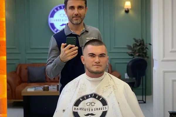 Erkek Kuaförü By Özcan . Friseur. barber. Перукарня. Парикмахерская. - Resim 10