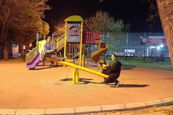 Şehit Ferit Yaşarlar Parkı - Resim 5