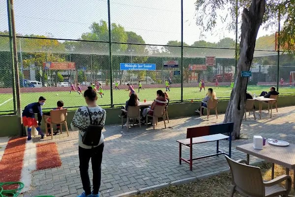 Şehit Ferit Yaşarlar Parkı - Resim 4