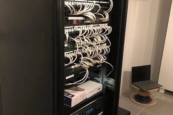 Noyan Bilişim /Bodrum Güvenlik Kamera Sistemleri - Akıllı Ev Ve Yangın Algılama Sistemleri - Fiber optik Altyapı Sistemleri - Resim 1