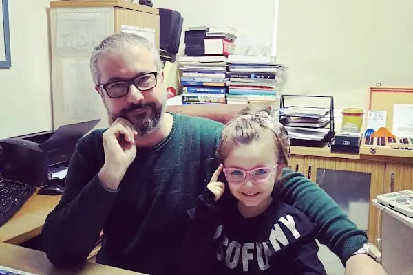 Balıkesir Göz Doktoru Özgür Kiriş - Resim 1