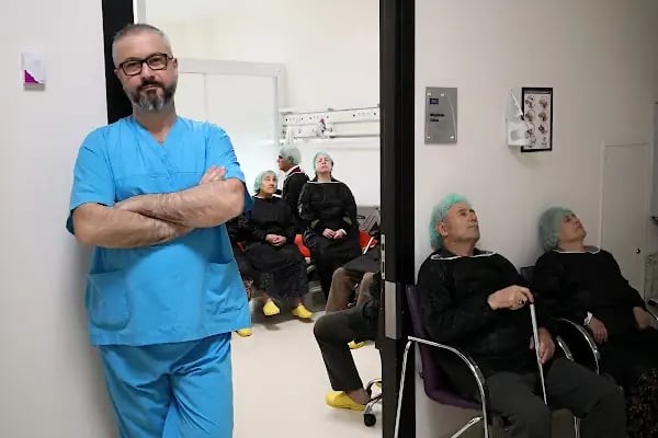 Balıkesir Göz Doktoru Özgür Kiriş - Resim 8