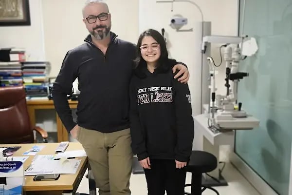 Balıkesir Göz Doktoru Özgür Kiriş - Resim 3