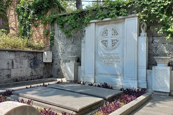 Surp Krikor Lusavoriç Ermeni Kilisesi - Resim 7