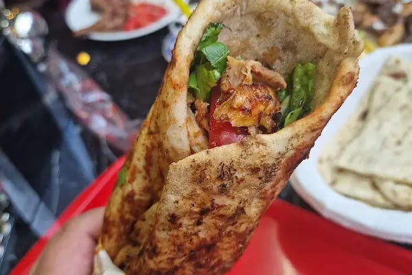 Dali Food &amp; Cafe - Resim 5