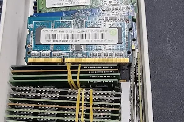 Yiğit Bilgisayar Profesyonel Laptop Notebook Dizüstü Tablet Cep Telefon Teknik Servisi - Resim 19