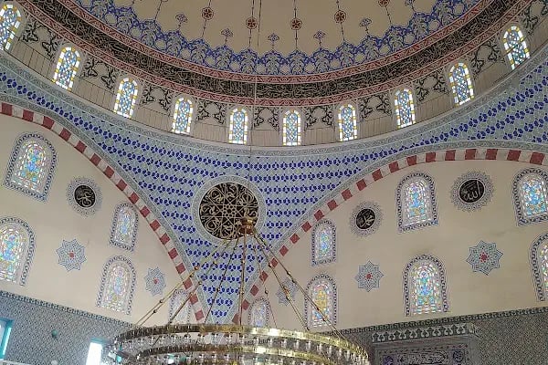 T.c. Esenler Müftülüğü Hz.Ömer Camii - Resim 3