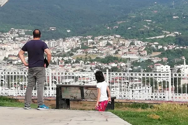 Gürsü Erguvan Parkı - Resim 14