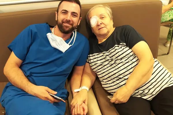 Göz Doktoru Op. Dr. Murat Direl / Lazer, Kapak Estetiği, Akıllı Mercekler - Resim 7