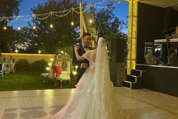 Beyaz ev düğün davet - Resim 2