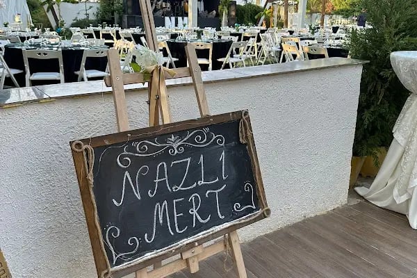 Beyaz ev düğün davet - Resim 18