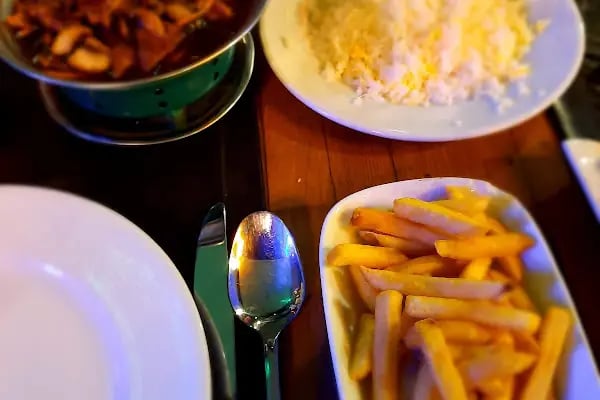 The Royal Restaurant - Resim 14