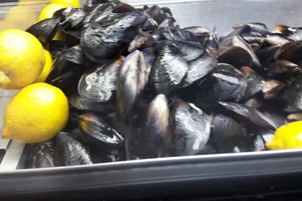 Meşhur Midyeci Mahsun Usta ve Vitamin Bar - Resim 10