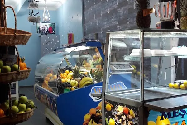Meşhur Midyeci Mahsun Usta ve Vitamin Bar - Resim 2