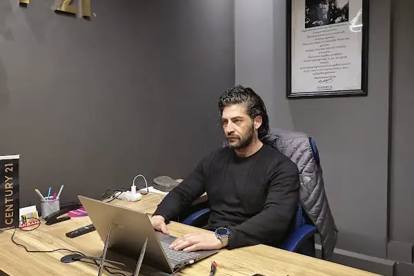 Mehmet Gerçek Gemlik Gayrimenkul Danışmanı - Resim 3