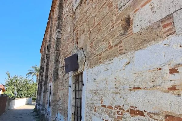 Taxiarchis (Baş Melek) Kilisesi - Resim 15
