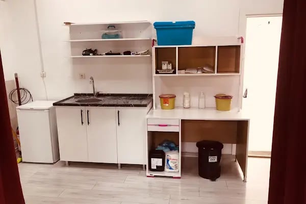 Kozan Sağlık Kabini - Resim 14