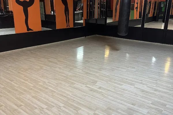 Life GYM Spor Merkezi - Resim 3