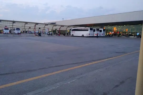 Otobüs Terminali - Resim 15