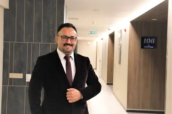 Prof. Dr. Fahri Yetisir - Resim 2