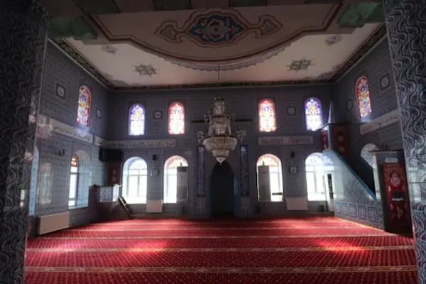 Başiskele Yeniköy Merkez Cami - Resim 12