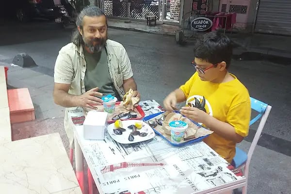 Bağcılar Midye Kokoreç Köşem Kokoreç - Resim 16