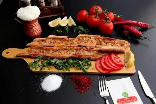 KIR RESTAURANT MT İSKENDER ÇORBA DÜNYASI (kepçeli merkez şube) - Resim 2