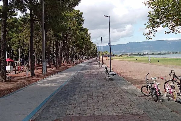 Kamp alanı İznik Gölü - Resim 12