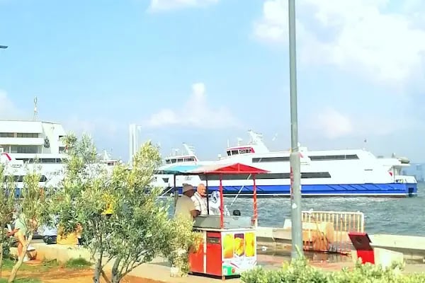 Karşıyaka Sahil - Resim 9