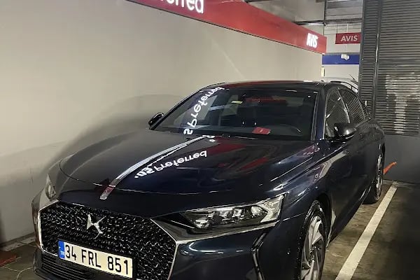 Avis - İstanbul Havalimanı - Resim 15