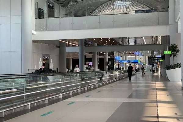 Avis - İstanbul Havalimanı - Resim 2