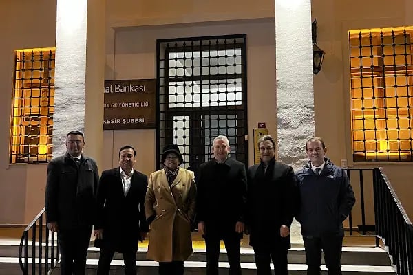 Ziraat Bankası - Balıkesir Şubesi - Resim 11
