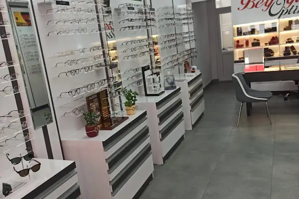 Beyoğlu Optik Yeniköy - Resim 12