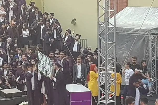 Maltepe Üniversitesi Amfitiyatro - Resim 17