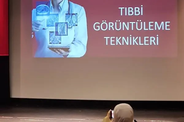 Maltepe Üniversitesi Amfitiyatro - Resim 19