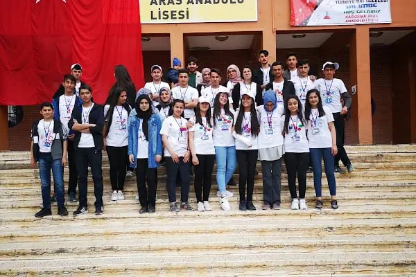 Kağızman Aras Anadolu Lisesi - Resim 2